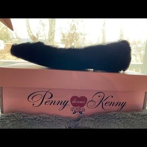 Penny Loves Kenny faux fur black flat